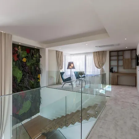 Glamorous 4 Bedrooms Seafront Paradise Private Pool Overlooking Sensational Sea Views Split Kaštela